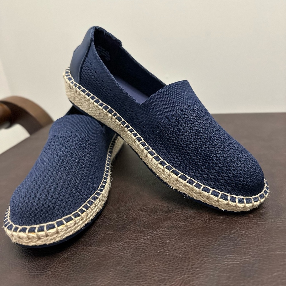 Sz8(7.5)⭐️Brand New Cole Hahn Navy Cloud Espadrilles. Never worn